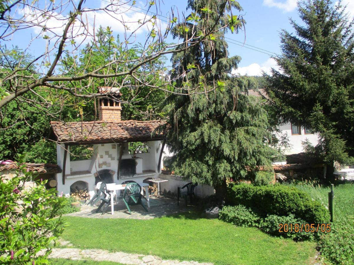 Borimechkova Kashta Hotel Koprivshtitsa Luaran gambar