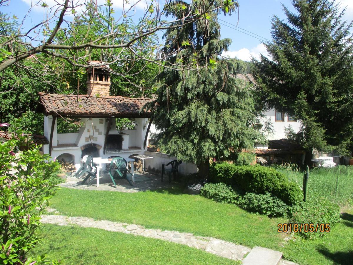 Borimechkova Kashta Hotel Koprivshtitsa Luaran gambar