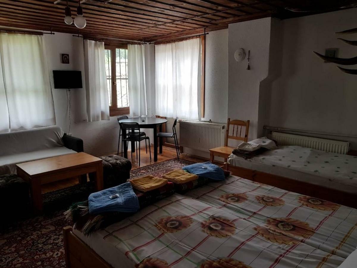 Borimechkova Kashta Hotel Koprivshtitsa Luaran gambar